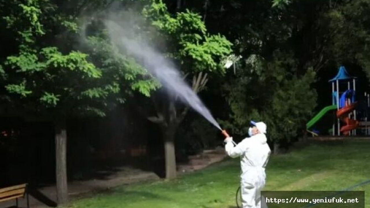 Elazığ Belediyesi Veteriner Ekipleri ilaçlama Çalışmalarını Sürdürüyor