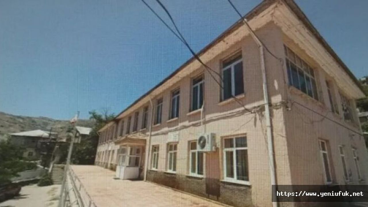 Maden Halkı Hastanesine Sahip Çıkıyor Satış İddiaları Tepkilere Yol Açtı