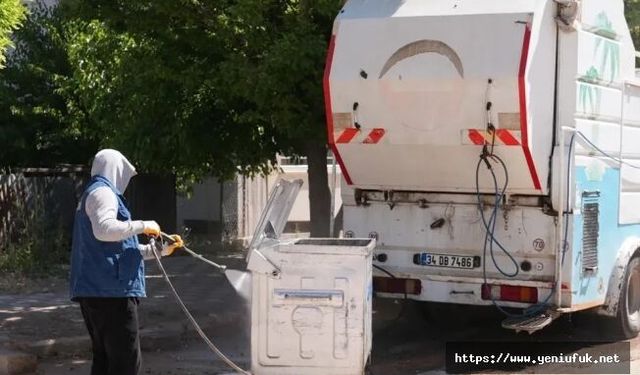 Elazığ Belediyesi’nden Aksaray Ve Hicret Mahallelerinde Kapsamlı Temizlik