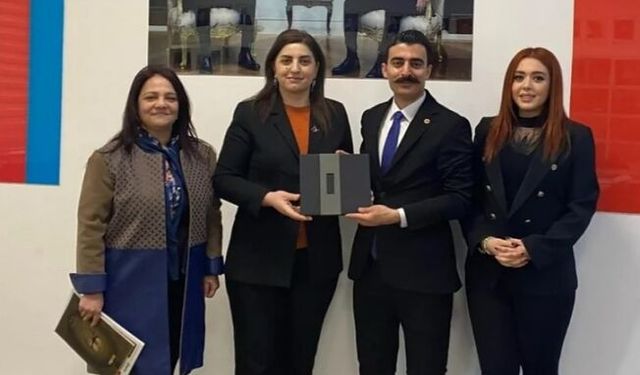 Bürokratlar ve Diplomatlar Birliği Azerbaycan Kültür Merkezi Yöneticisi Dr. Şehlâ Aslan’ı Ziyaret Etti